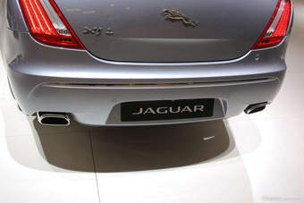 2015款捷豹XJL巴黎车展实拍