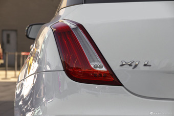 2014款捷豹XJL 3.0 SC四驱全景商务版