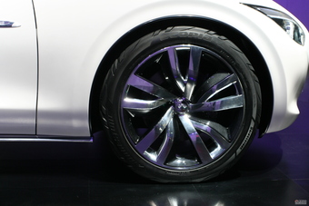 英菲尼迪Etherea混动概念车