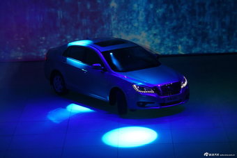 奔腾B90上市发布会现场