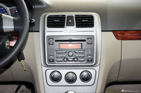 2012款CX30三厢实拍