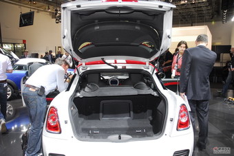 MINI JOHN COUPE WORKS