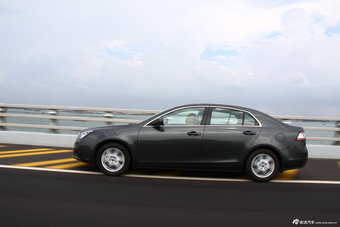 2012款B90手动豪华型