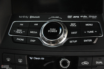 北京现代索纳塔八内饰图