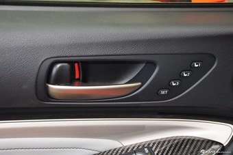 百万级跑车 实拍2016款雷克萨斯RC F