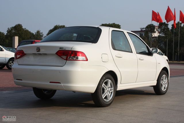 2011款Z200 1.5L手动豪华型图片