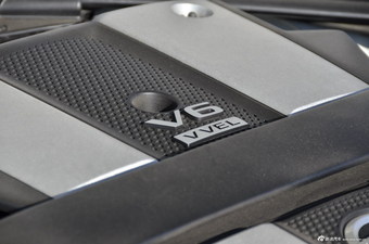 2013款日产370Z 3.7 Roadster