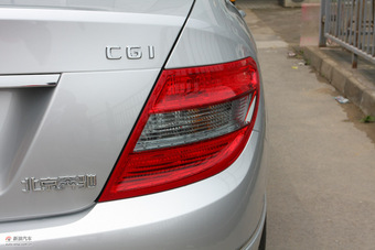 2010款奔驰C200 CGI