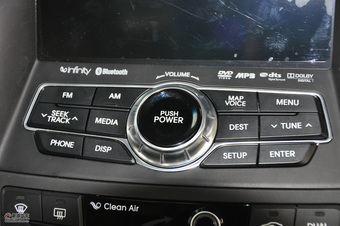 北京现代索纳塔八内饰图