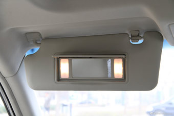 2012款东风风神A60到店实拍