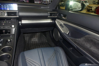 2015款雷克萨斯RC F到店实拍