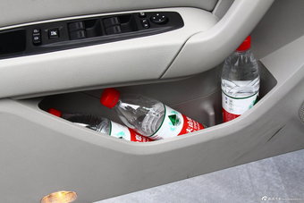 2012款B90手动豪华型