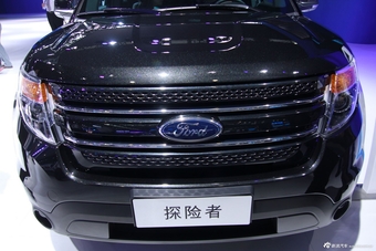 2014年第12届广州国际车展 图为：福特蒙迪欧际车展 图为：福特探险者