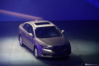 奔腾B90上市发布会现场