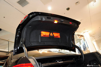 2012款奔驰E级实拍