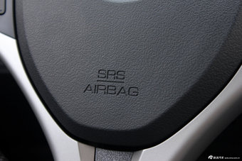 2012款风神S30实拍