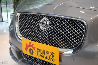 2011款捷豹XJL旗舰尊荣版