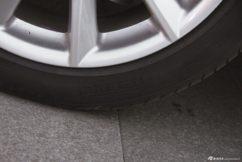 2014款捷豹XJL 3.0 SC四驱全景商务版