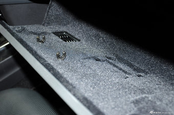 2012款奔驰E级实拍