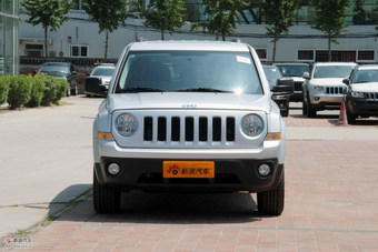 2011款Jeep自由客