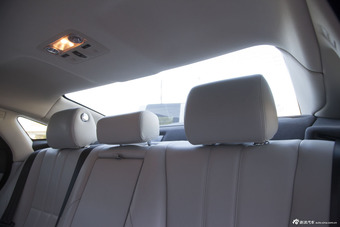 2014款捷豹XJL 3.0 SC四驱全景商务版