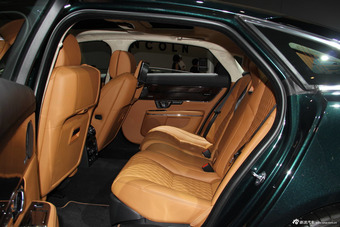 2016北京车展实拍：捷豹XJL