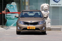 2011款起亚K2实拍