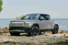 RIVIAN R1T