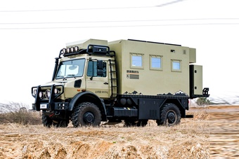 康派斯奔驰Unimog