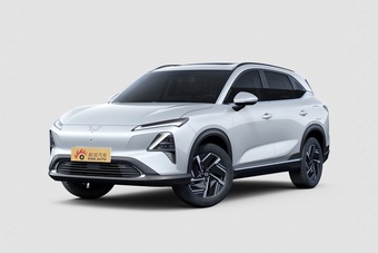 五菱星光S PHEV7.28万