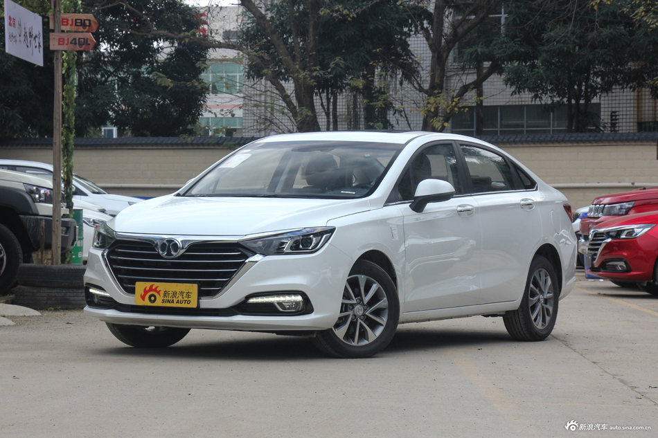 新一轮价格战来袭，BEIJING汽车BEIJING-U5全国最高直降1.86万