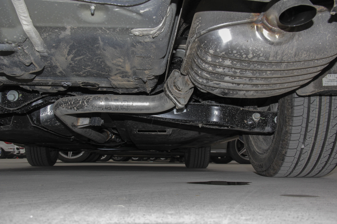 2018款起亚k5 phev 2.0l自动智尊版