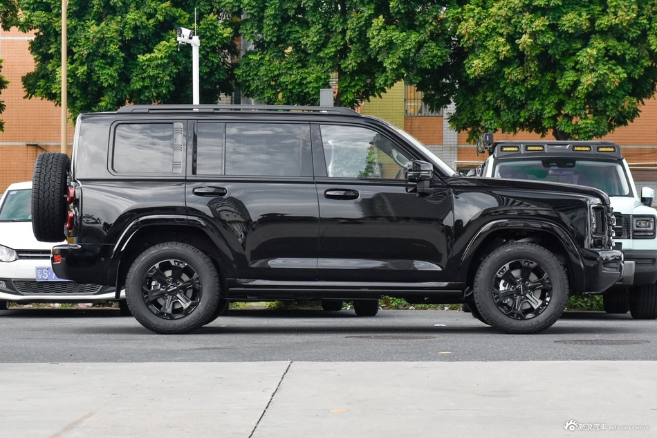 只买适合不买贵，关键性价比超高哈弗H9最高优惠2.02万