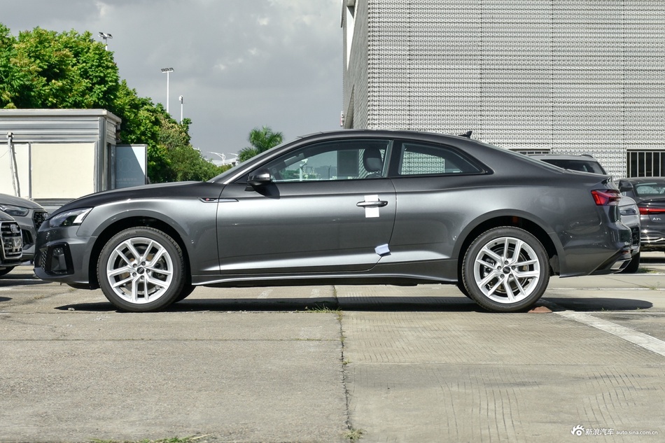 多便宜才算便宜？奥迪A5（进口）全国26.13万起，最高直降15.67万