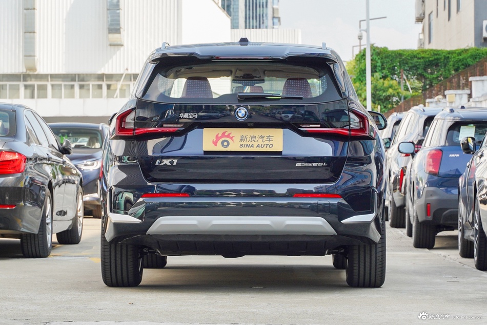 实力担当，价格走心，宝马iX1 10月热销，最大折扣5.6折