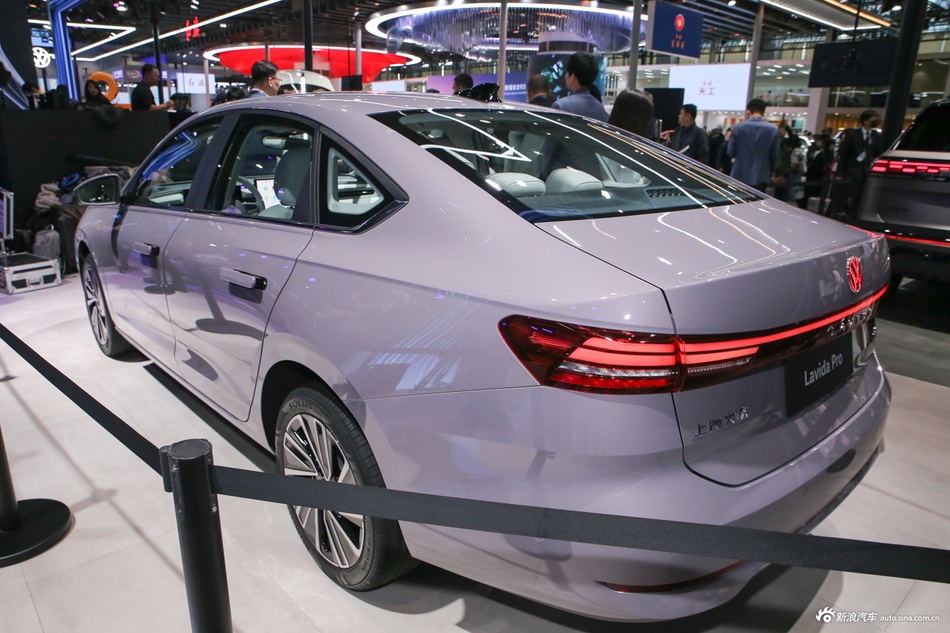 性价比很高大众朗逸全国6.4折起预计下月价格会有所浮动