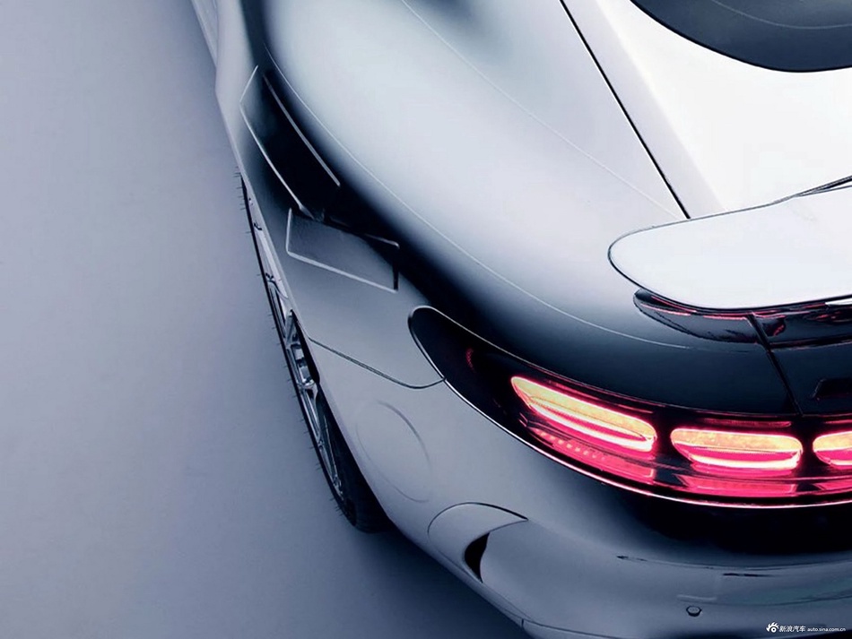 新一轮价格战来袭，奔驰AMG GT全国最高直降11.10万