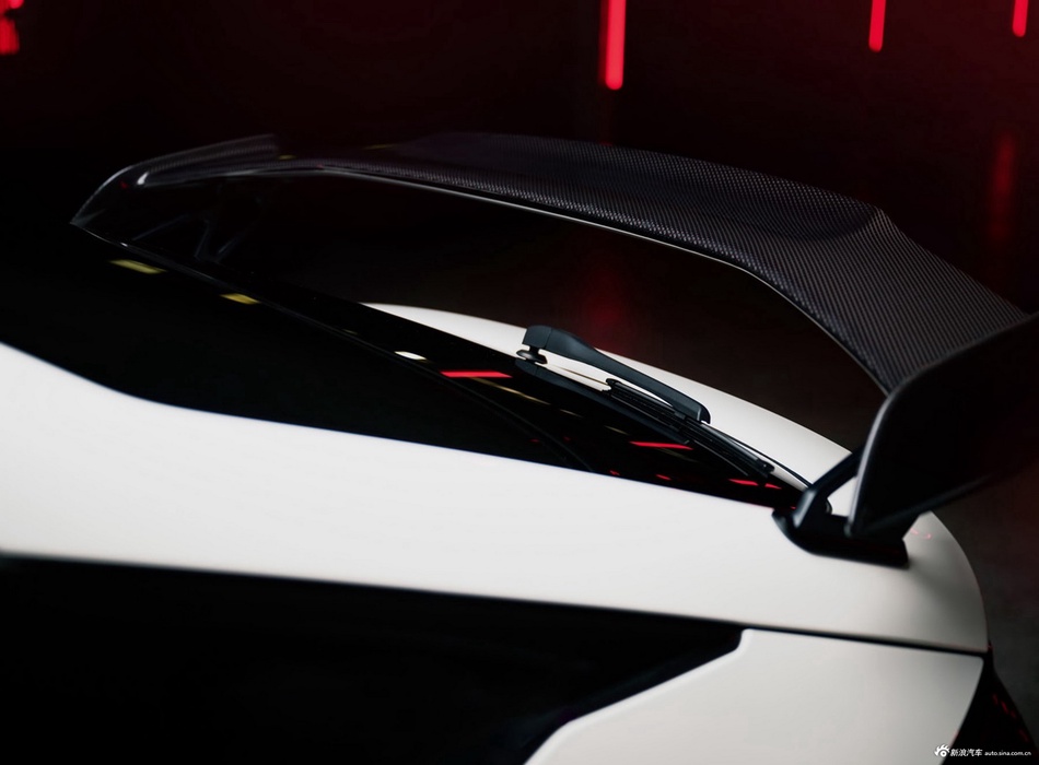 确认过眼神，遇上对的车，本田思域（进口）全国37.21万起