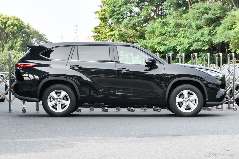 新一轮价格战来袭，丰田汉兰达全国最高直降4.66万