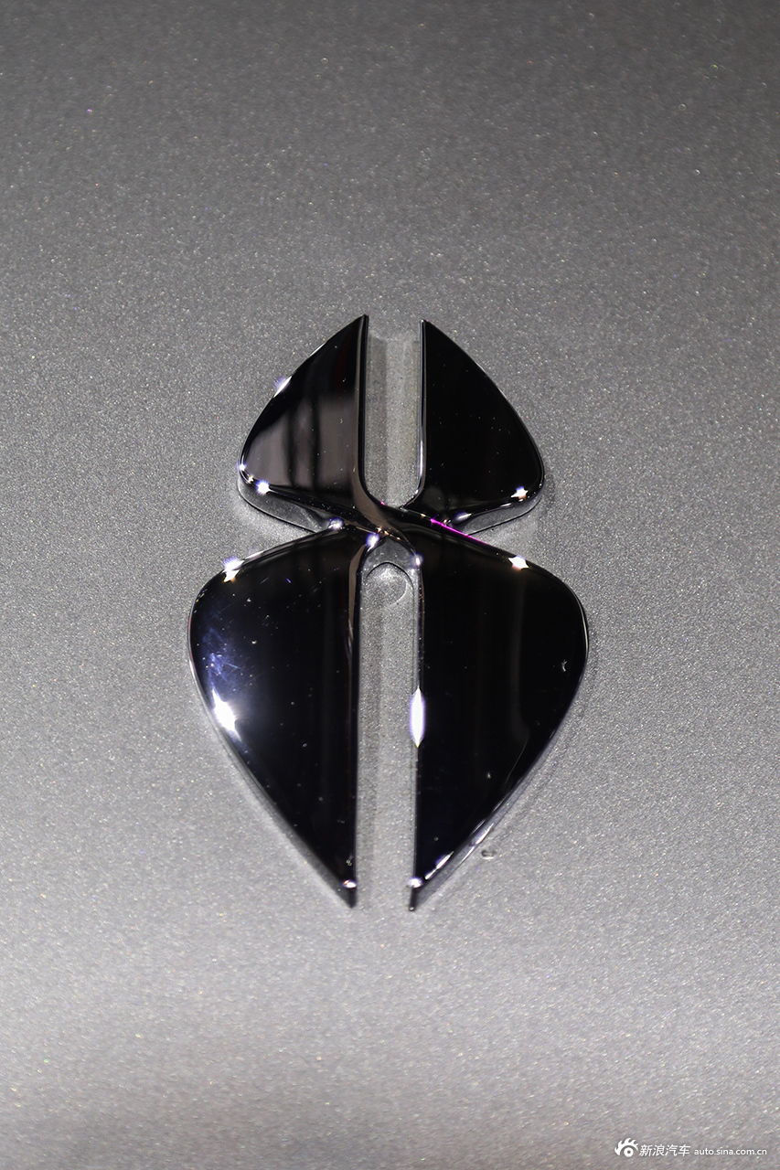 奇点汽车车标;奇点(j d英文名称:singulato)汽车是智车优行科技有限