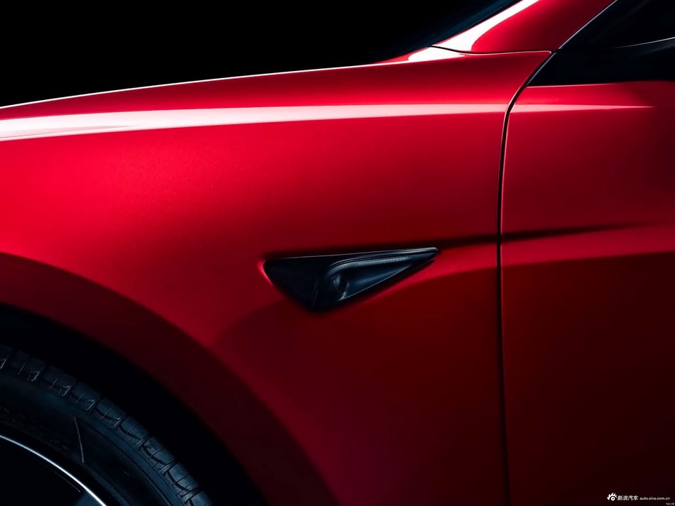 精致实用两不误，特斯拉Model 3全国新车25.54万起