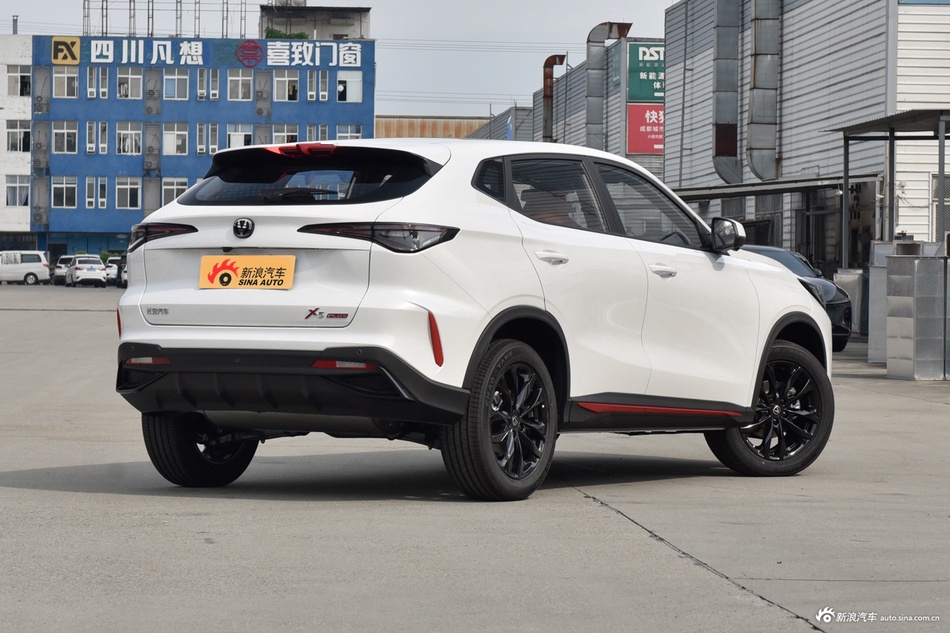 确认过眼神，遇上对的车，长安汽车长安X5 PLUS全国6.36万起