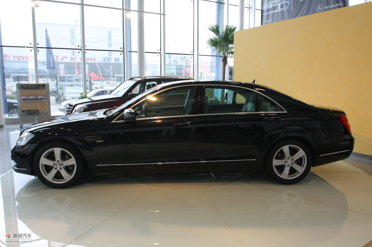 2009款奔驰s400l hybrid 实拍